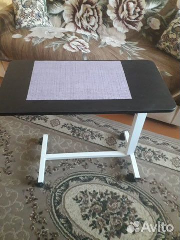 Продаю прикроватный столик