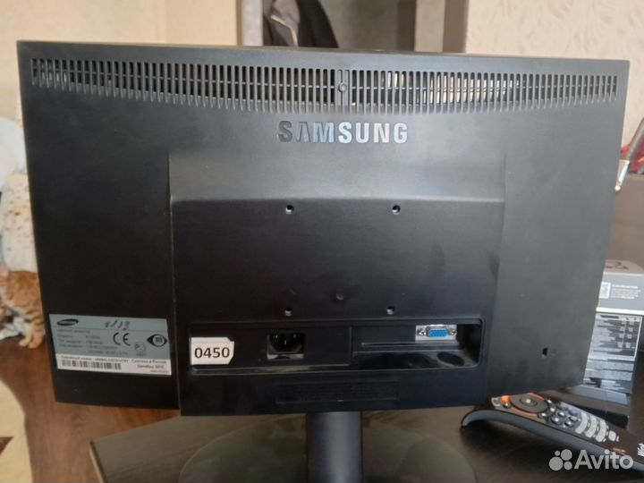 Монитор samsung