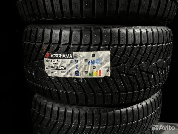 Yokohama BluEarth Winter V905 275/40 R21 и 315/35 R21 107W