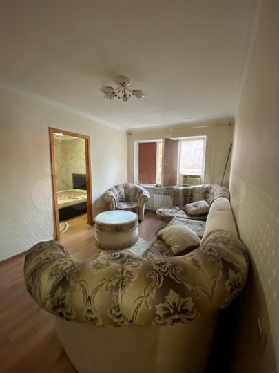 2-к. квартира, 64 м², 3/9 эт.