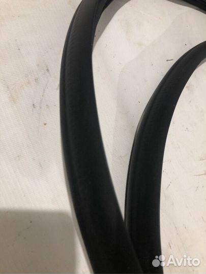 Уплотнитель дверного проём задний правый ваз (LADA