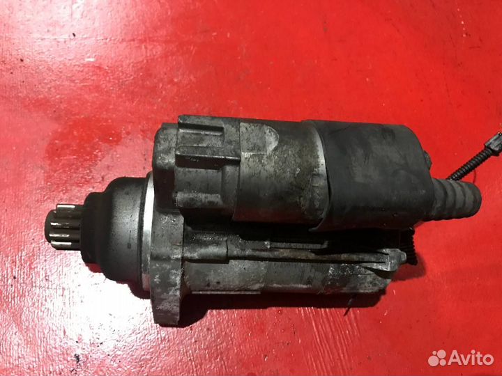 Стартер Volkswagen Passat B6 3С2 BKP