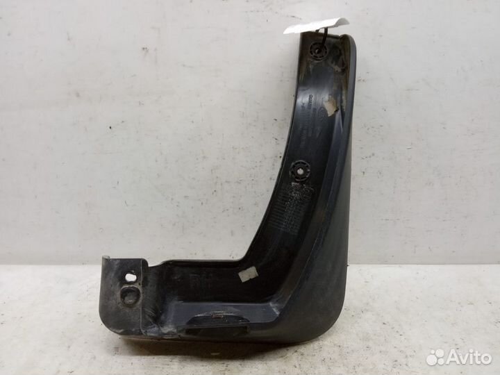 Брызговик передний правый Kia Sorento 3 Prime UM