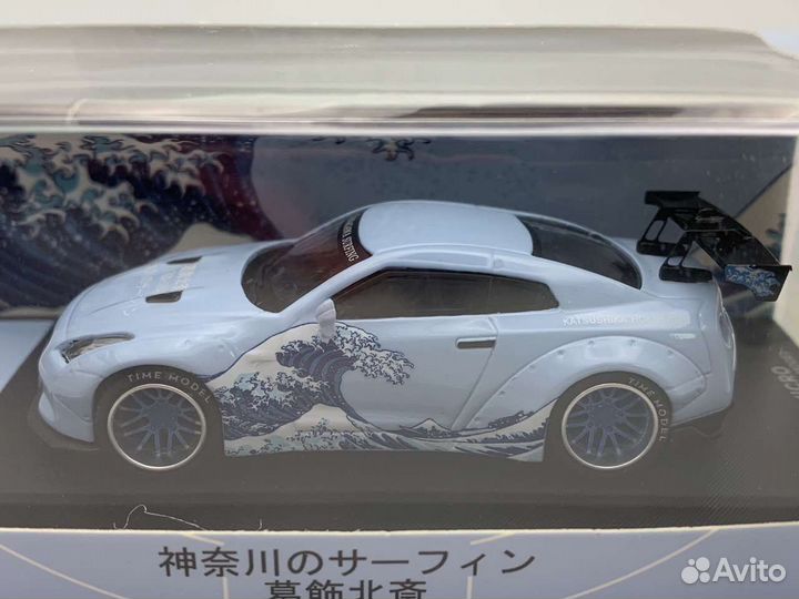 Nissan GT-R RWB Kanagawa surfing. 1:64