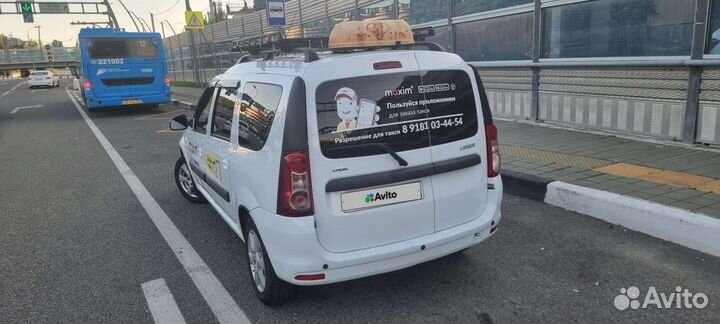 LADA Largus 1.6 МТ, 2018, 317 687 км