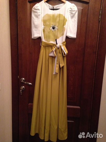 Платье нарядное