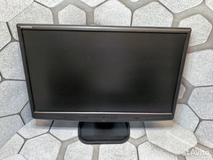 Монитор 21.5