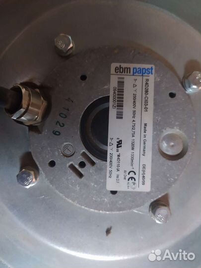 Вентилятор центробежный R4D280-CI03-01