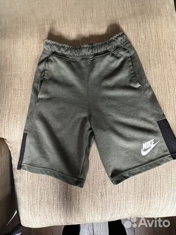 Шорты Nike размер М на мальчика