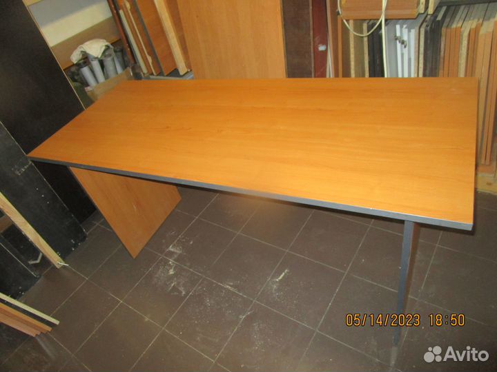 Столы письменные 2 шт