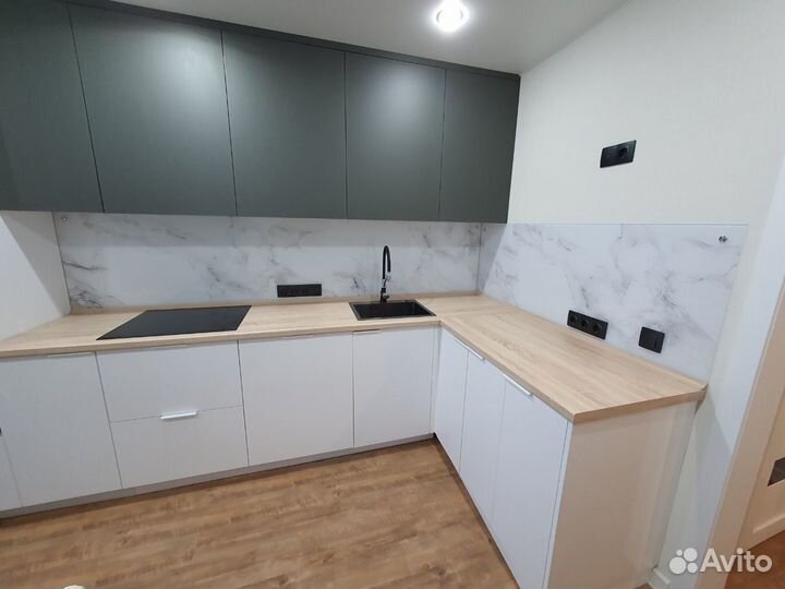 Изготовление зеркал и кухонных фартуков из стекла