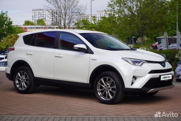 Toyota RAV4 2.5 AT, 2016, 99 987 км