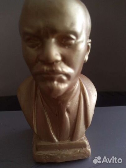 Бюст ленина