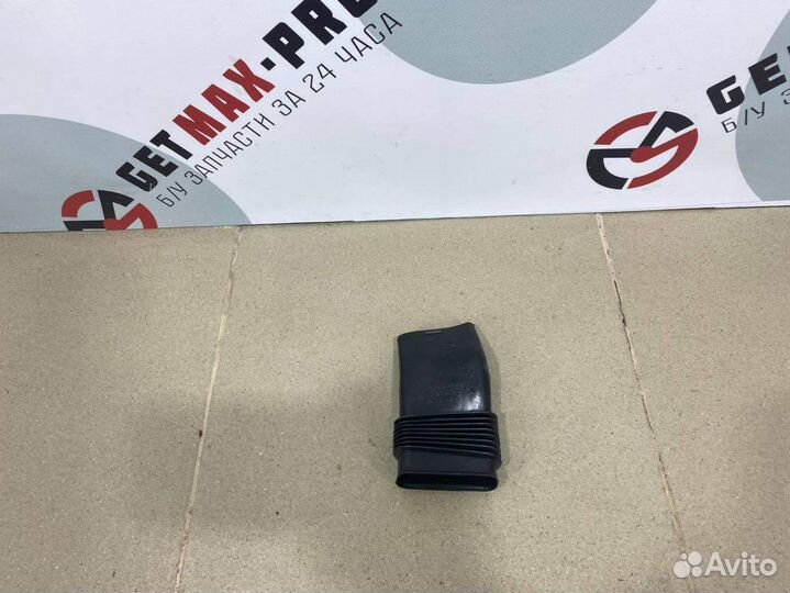 Патрубок воздушного фильтра Peugeot 607 2000-2010