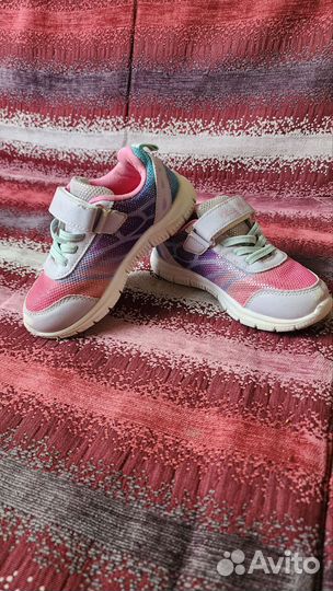 Кроссовки 26 размер