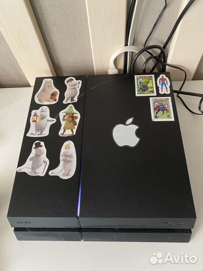 Sony playstation 4