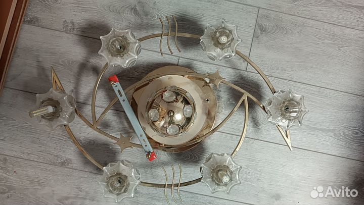 Люстра потолочная