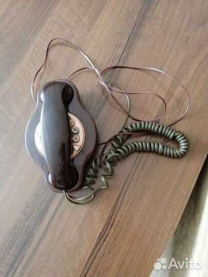 Стационарный телефон