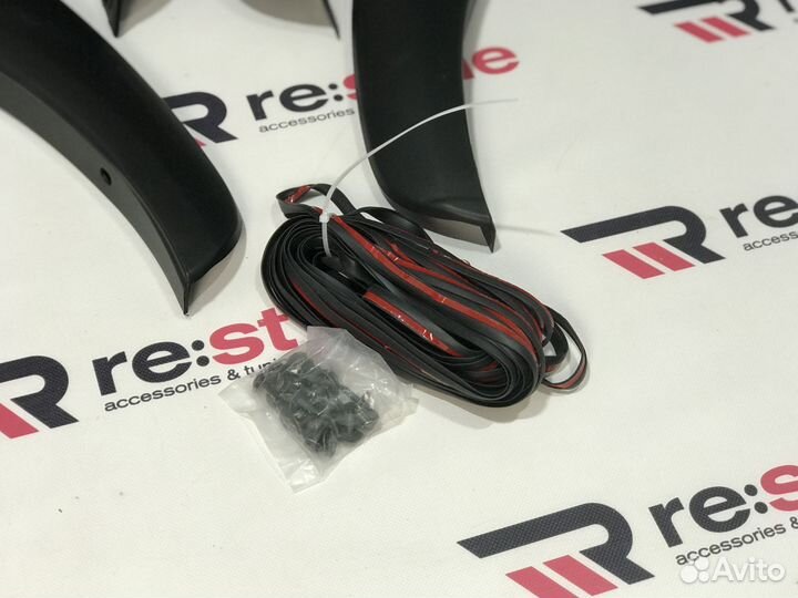 Фендера Toyota Hilux Pick Up с 2016 K672