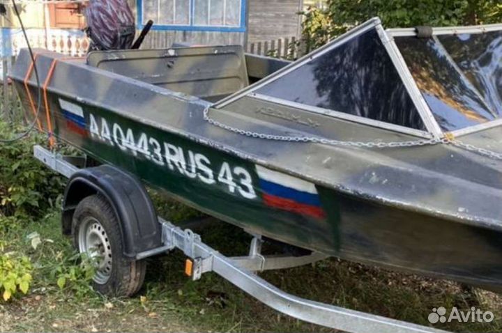 Лодка крым М