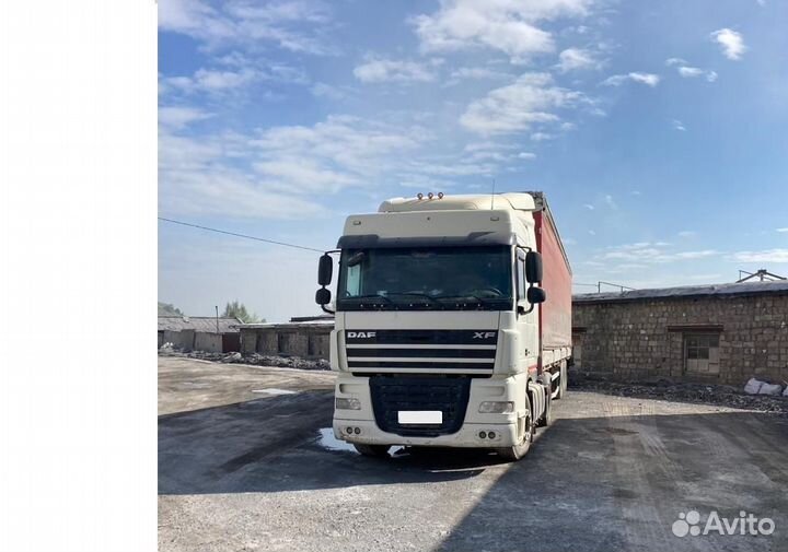 DAF FT XF 105.410 с полуприцепом, 2013