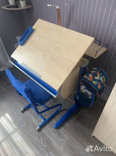 Детский стол парта