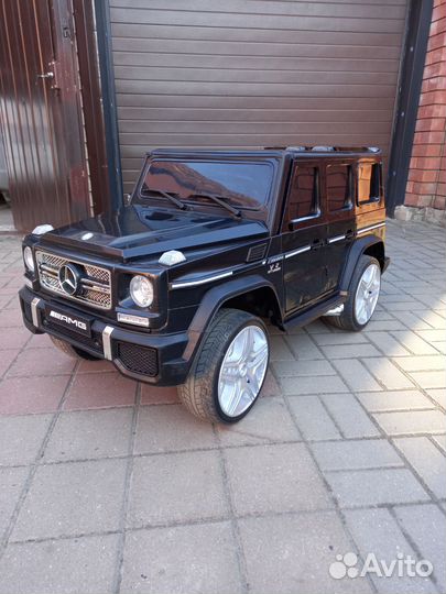 Детский электромобиль mercedes amg