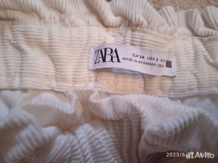 Джинсы zara