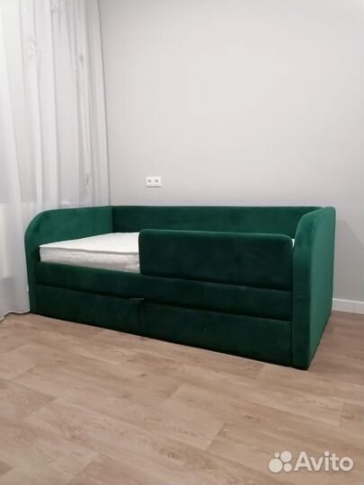 Кровать детская