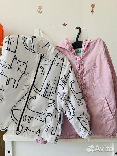Куртки на девочек