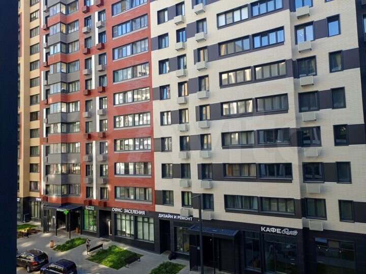 2-к. квартира, 55 м², 4/9 эт.