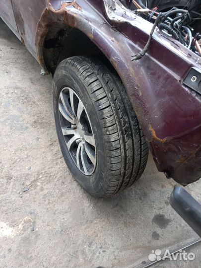 Нива21214 11 года по запчастям