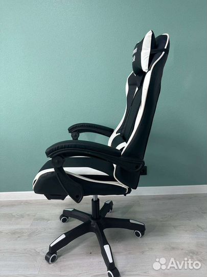 Компьютерное игровое кресло новое