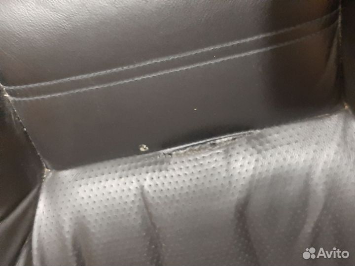 Кресло руководителя натур. кожа бу под реставрацию