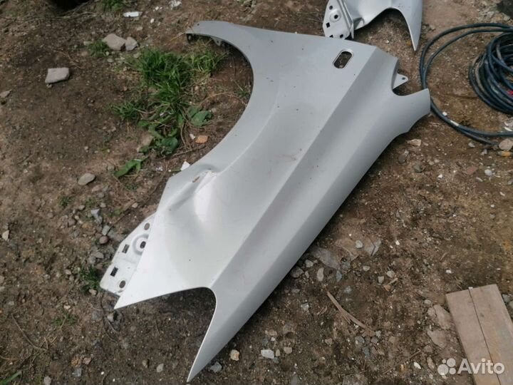 Volkswagen polo крыло переднее правое