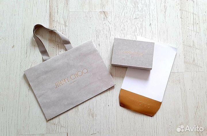 Коробка и конверты Jimmy Choo