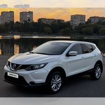 Nissan Qashqai 2.0 CVT, 2015, 47 000 км, с пробегом, цена 1 900 000 руб.