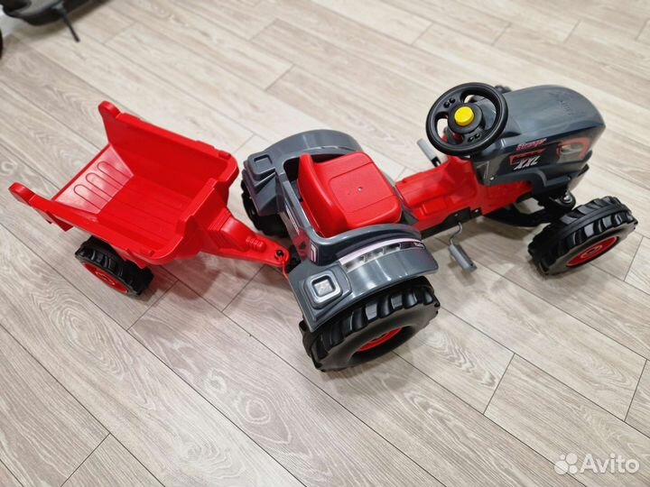 Трактор педальный Smoby XXL с прицепом