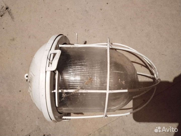 Фонарь уличный на столб