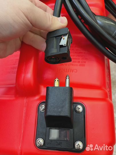 Новый топливный бак на лодочный мотор 12 литров