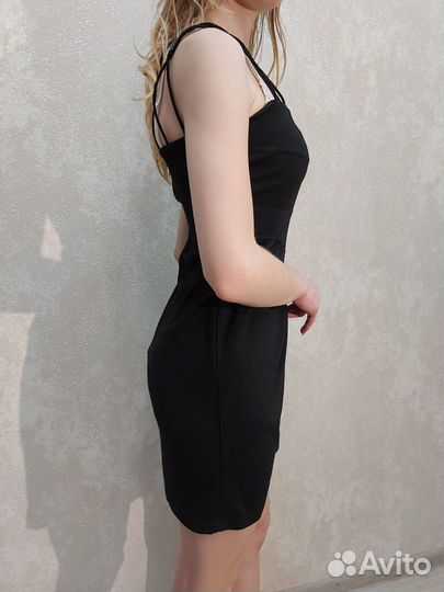 Маленькое черное платье