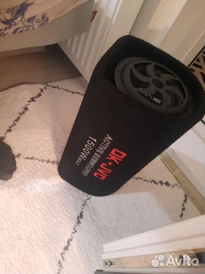 Активный сабвуфер