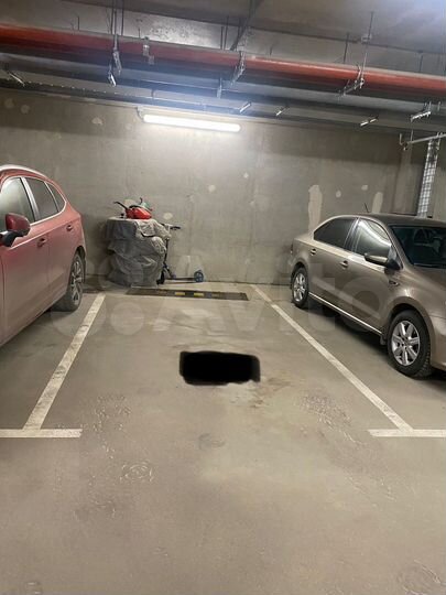 Машиноместо, 13 м²