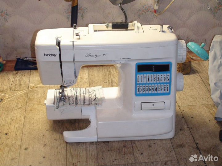 Швейная машина Бразер (Brother Boutique21)