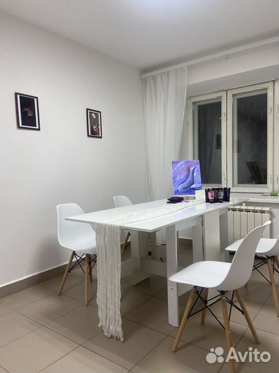 Кухонный стол и стулья бу