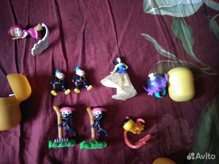 Игрушки из Киндер сюрприза