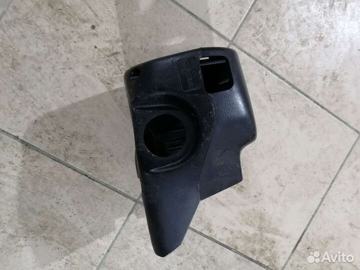 Подрулевой кожух Nissan blueberd u14