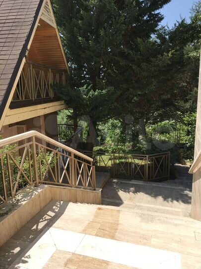 Коттедж 500 м² на участке 16 сот.