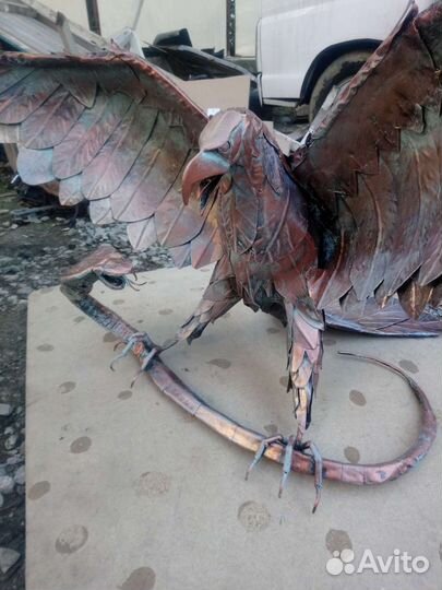 Скульптура из металла 