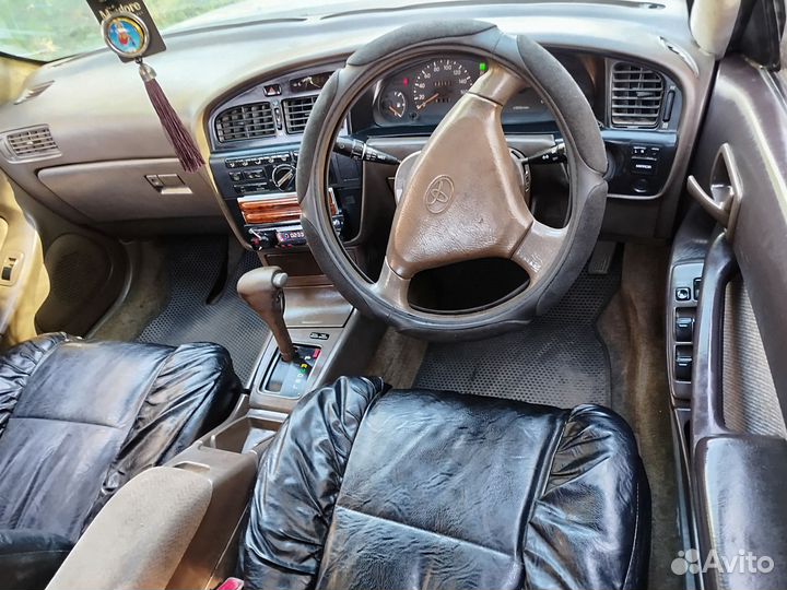 Toyota Vista 2.0 AT, 1992, 123 456 км